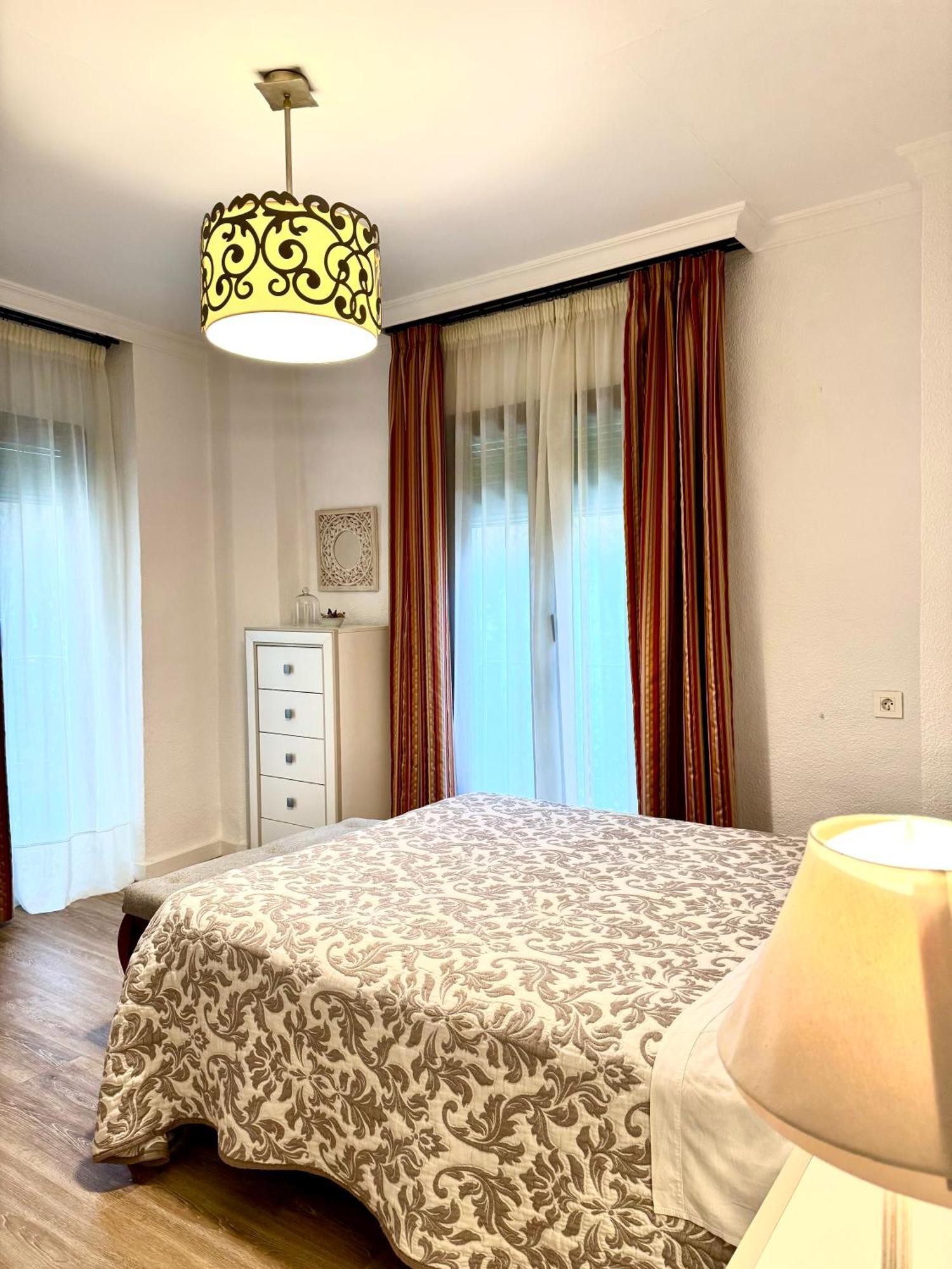 Pension Zurita Гранада Экстерьер фото